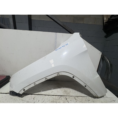 Jeep Grandcherokee Left Guard WK 04/2013-02/2022