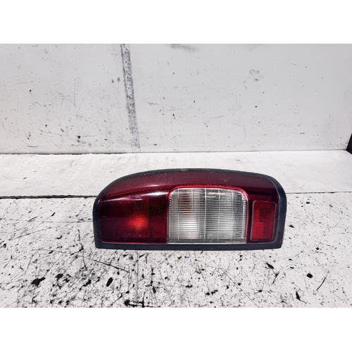 Nissan Navara Right Tail Light D22 04/1997-01/2008