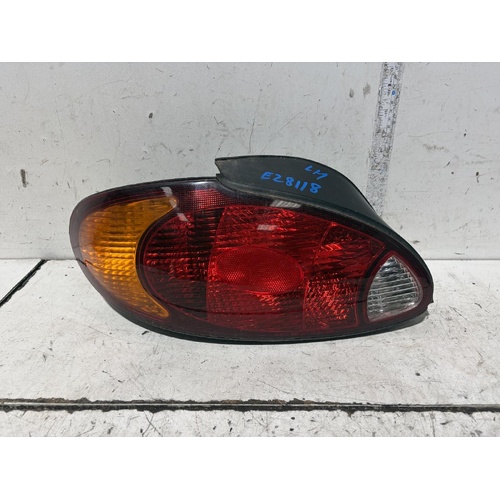Hyundai Lantra Left Tail Light J3 03/1999-10/2000