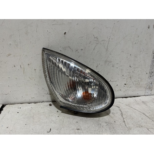 Hyundai Lantra Right Corner light J3 03/1999-10/2000