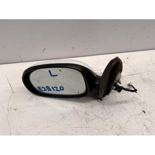 Nissan Pulsar Left Door Mirror N16 08/2003-12/2005
