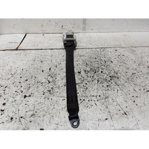 Toyota Tarago Left Hand Rear Seatbelt  ACR50 01/06 - 03/12