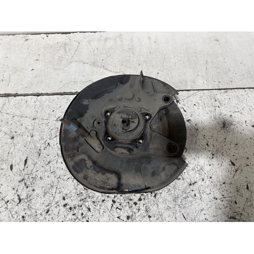 Toyota Tarago Right Rear Hub Assembly ACR50 01/2006-06/2020