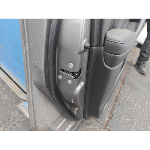 Nissan Murano Left Front Door Lock Mechanism Z51 12/2008-02/2015