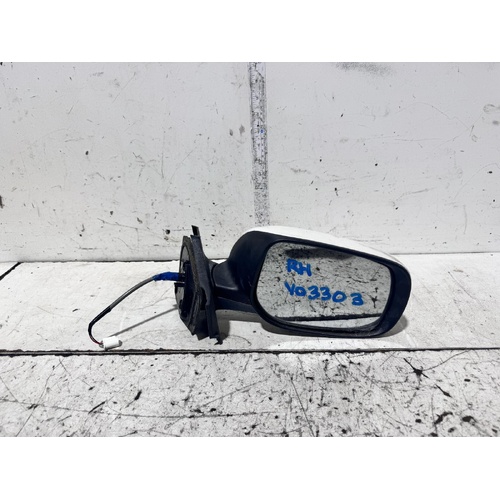 Toyota Yaris Right Door Mirror NCP91 10/2005-07/2011