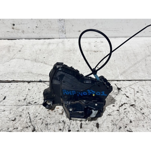 Toyota Tarago Right Front Door Lock Mechanism ACR50 01/2006-06/2020