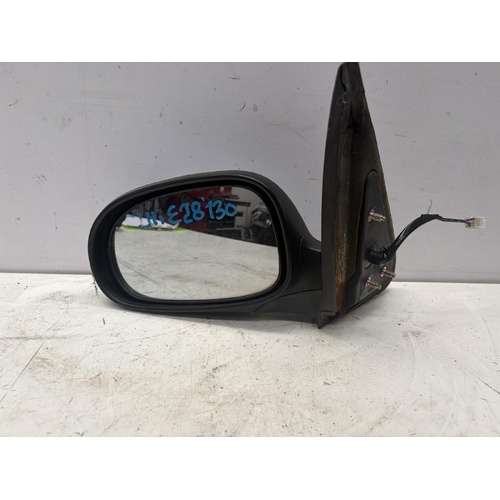 Nissan Pulsar Left Hand Door Mirror N16 08/03 - 12/05