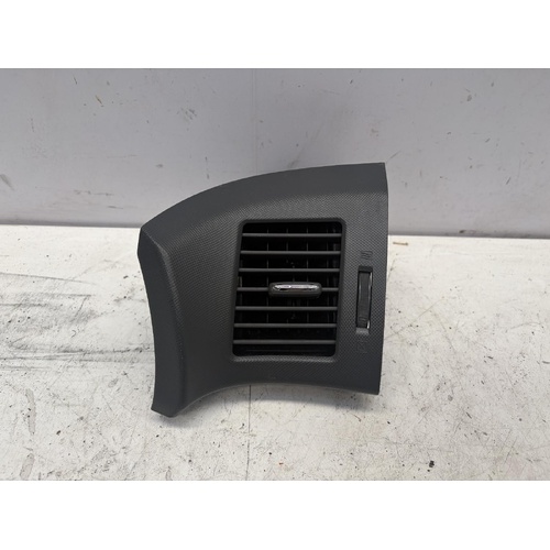 Toyota Tarago A/C Vent ACR50 03/06 - 06/20 
