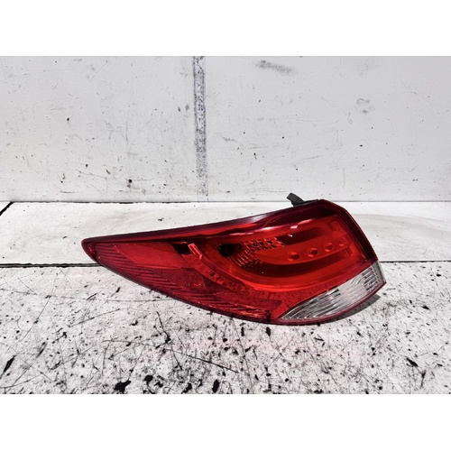 Hyundai IX35 Left Tail Light LM 11/2009-01/2016