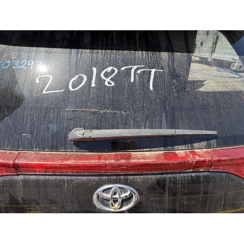 Toyota Estima Centre Tailgate Light ACR50 2005-2019