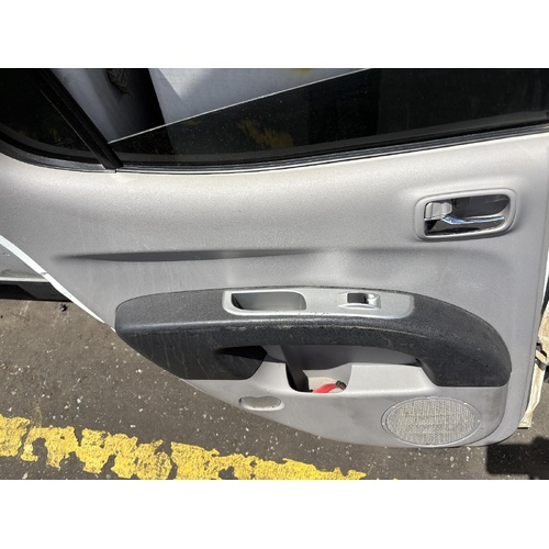 Mitsubishi Triton Left Rear Window Switch ML 07/2006-04/2015