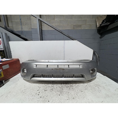 Toyota RAV4 Front Bumper ACA23 07/2003-10/2005