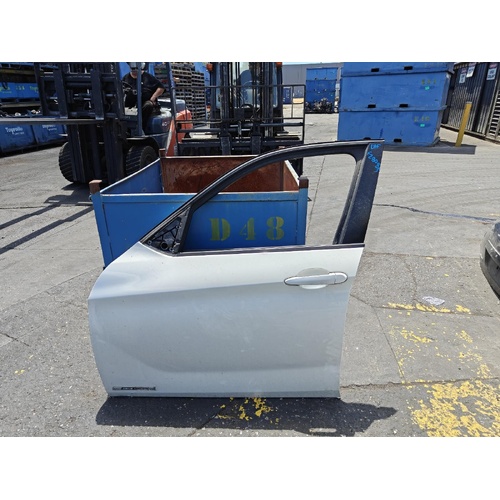 BMW X1 Left Front Door E84 04/2010-07/2015