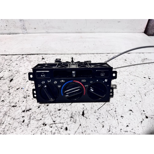 Toyota Camry Heater Controls MCV20 08/1997-08/2002