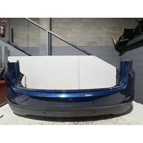 Hyundai IX35 Rear Bumper LM Series 11/2009-01/2016