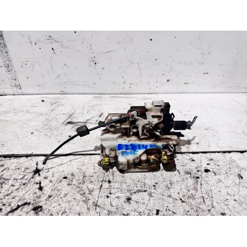 Nissan Navara Right Front Door Lock Mechanism D22 04/1997-12/2008