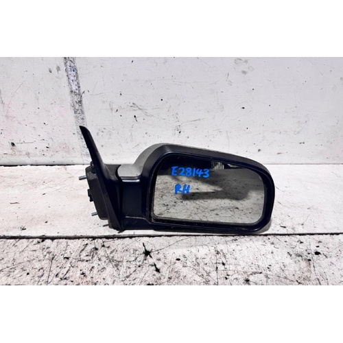 Hyundai Tucson Right Door Mirror 08/2004-01/2010