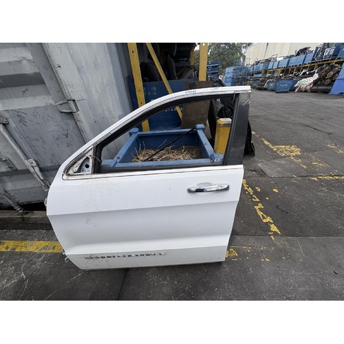 Jeep Grand Cherokee Left Front Door Shell WK 10/2010-02/2022