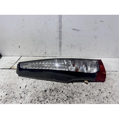 Mitsubishi Grandis Left Tail Light BA 06/2005-03/2010