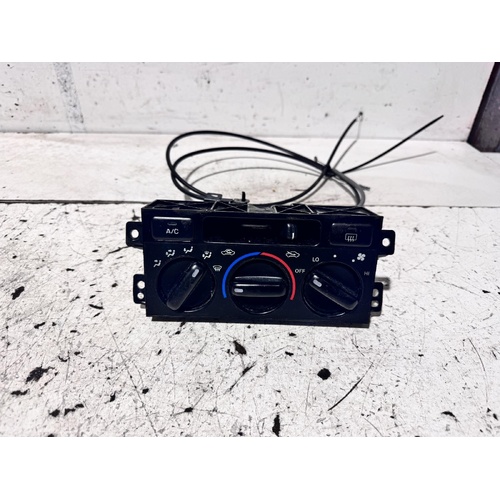 Toyota Camry Heater Controls SXV20 08/1997-08/2002