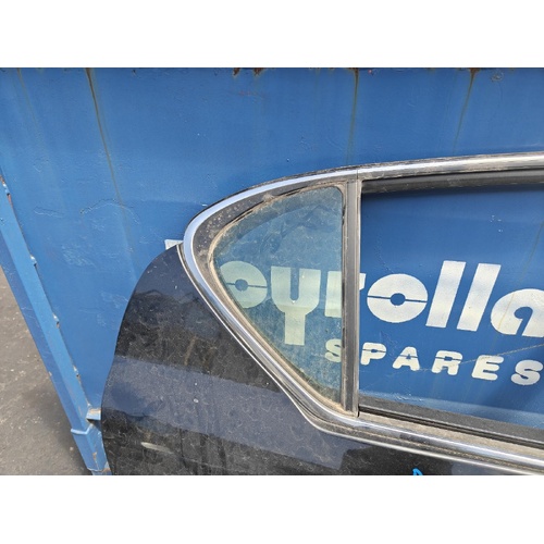 Lexus CT200h Right Rear Door 1/4 Glass ZWA10 03/2011-10/2022