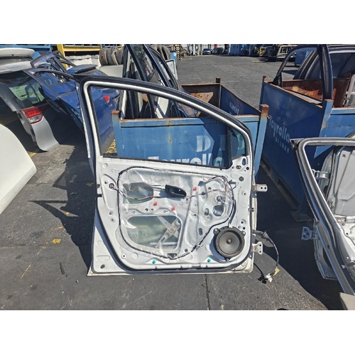 Toyota Yaris Left Front Window Regulator NCP91 10/2005-07/2011