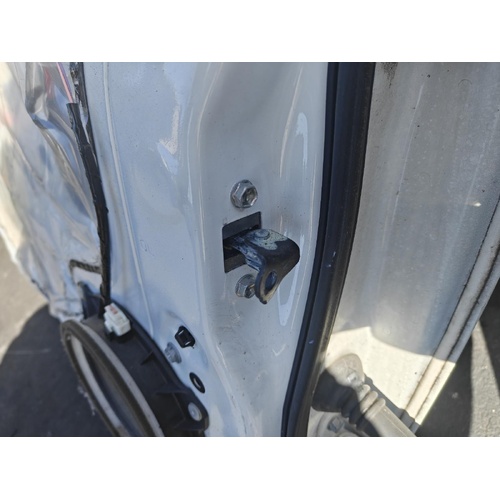 Toyota Yaris Left Front Check Strap NCP91 10/2005-12/2016