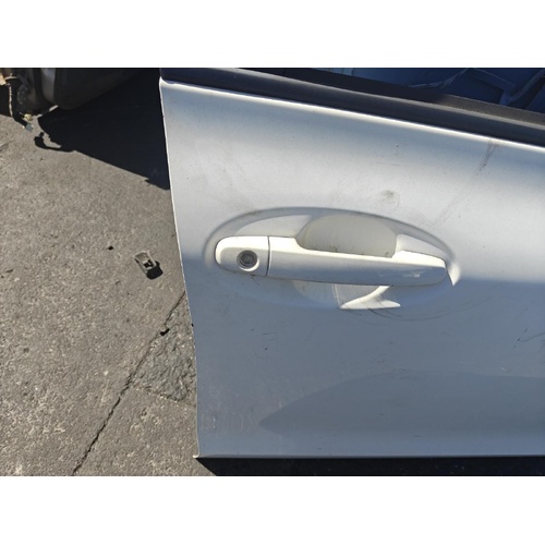 Toyota Yaris Right Front Outer Door Handle NCP91 10/2005-08/2008