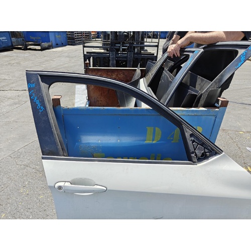 BMW X1 Right Front Door Window E84 04/2010-07/2015