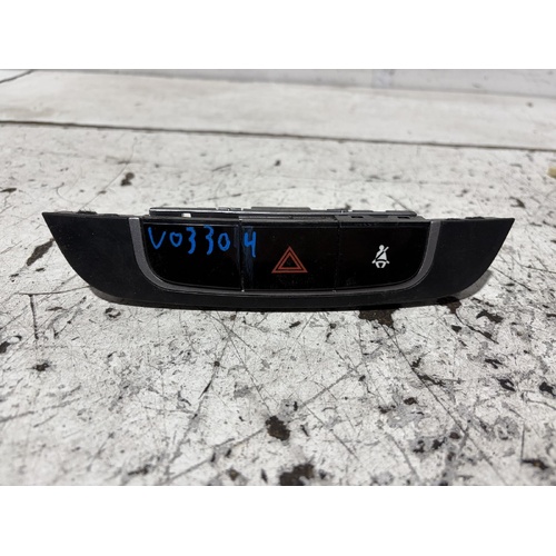 Hyundai IX35 Hazard Switch LM 11/09 - 01/16 