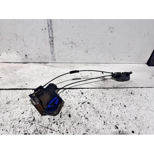 Toyota Hilux Left Rear Door Lock Mechanism KUN26 02/2005-08/2015