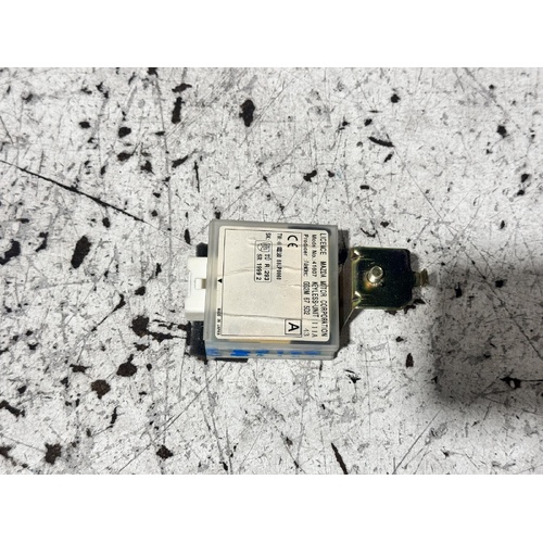 Mazda 323 Keyless Entry Module Unit BJ 09/1998-12/2003