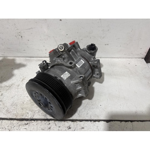 Toyota Hilux A/C Compressor KUN26 02/2005-08/2015