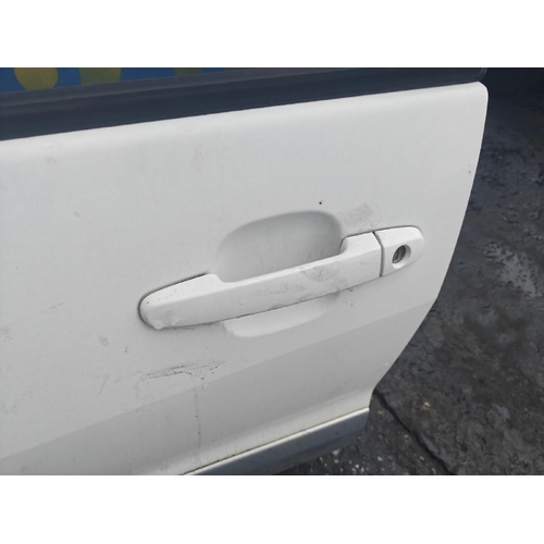 Toyota RAV4 Left Front Outer Door Handle ACA23 07/2000-10/2005