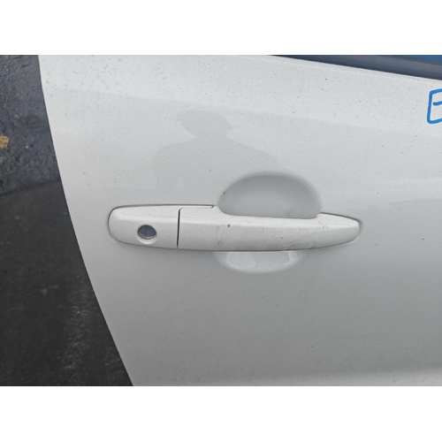 Suzuki Baleno Right Front Outer Door Handle EW 04/2016-12/2022