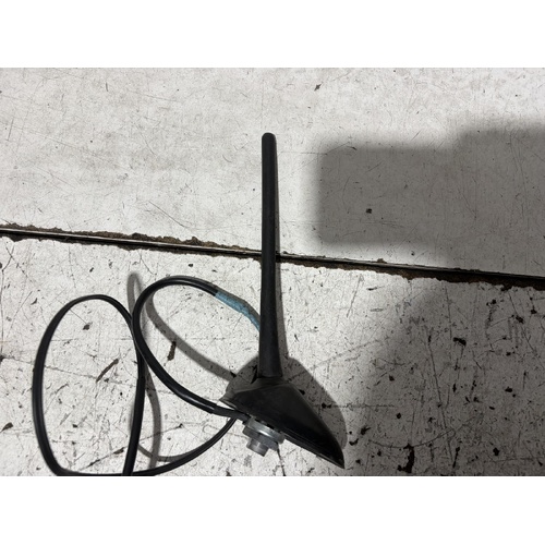 Toyota Corolla Antenna ZRE152 03/07 - 10/13 
