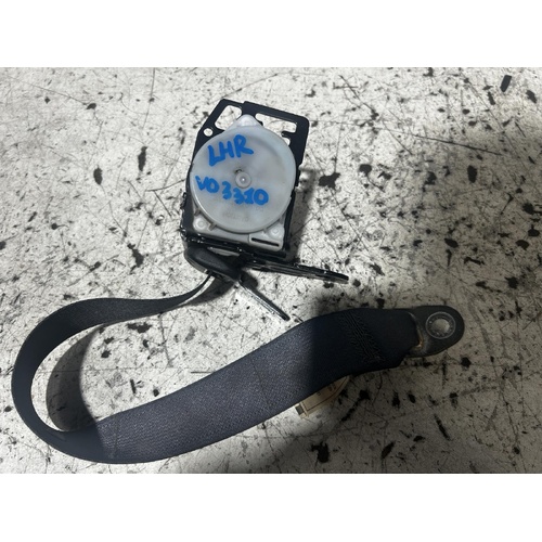 Toyota Corolla Left Rear Seatbelt ZZE122 12/2001-06/2007