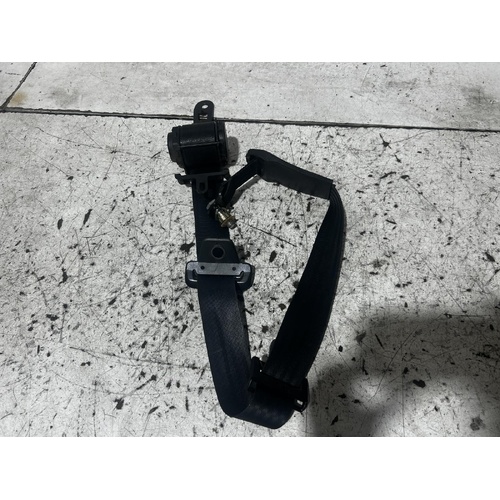 Toyota Camry Right Front Seatbelt SV21 03/1987-12/1992