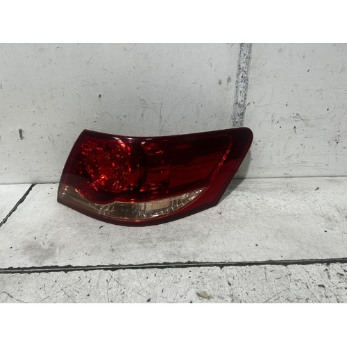 Toyota Aurion Right Tail Light GSV40 10/2006-08/2009