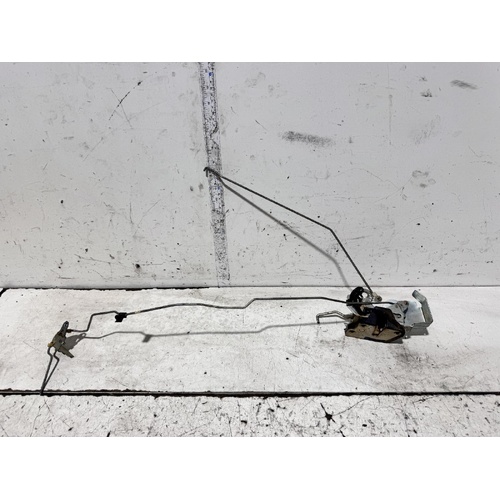 Toyota Camry Right Rear Door Lock Mechanism SV21 03/1987-12/1992