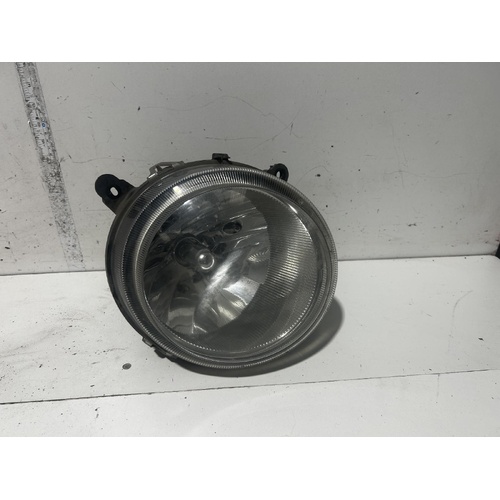 Jeep Patriot Left Head Light MK 08/2007-12/2016