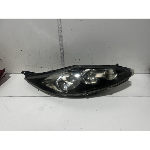 Ford Fiesta Right Head Light WS 07/2008-2014