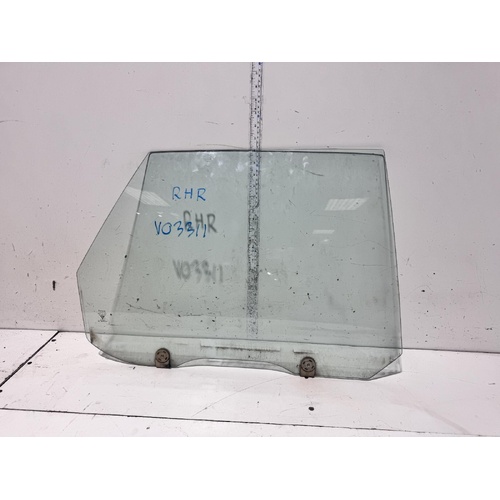 Toyota Camry Right Rear Door Window Glass SV21 03/1987-12/1992