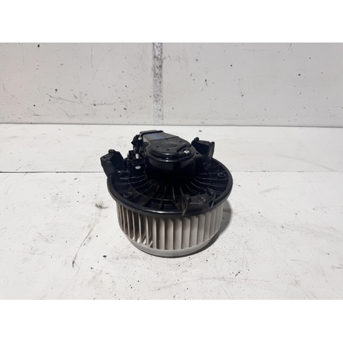 Toyota Kluger Heater Fan Motor GSU45 05/2007-02/2014