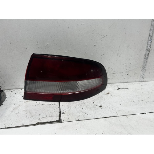 Holden Commodore Right Tail Light VT 06/1999-10/2000