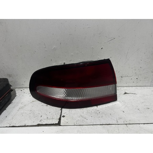 Holden Commodore Left Tail Light VT 06/1999-10/2000