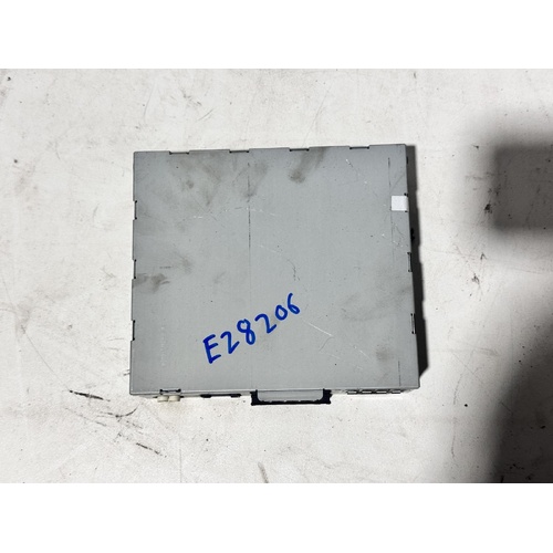 Audi Q5 Radio Control Unit 8R 11/2011-11/2012