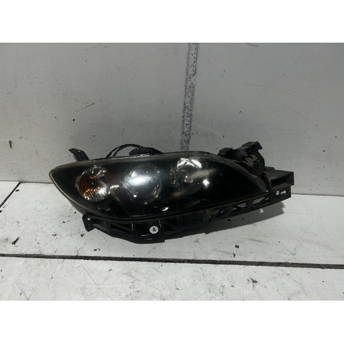 Mazda 3 Right Headlight BK 10/2003-04/2009