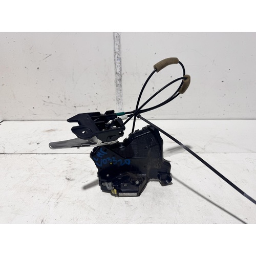 Suzuki Grand Vitara Left Front Door Lock Mechanism JT 04/2005-12/2018