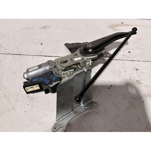 Toyota Kluger Tailgate Regulator GSU45R 08/2007-10/2013 